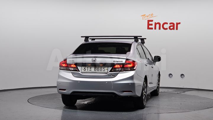 Honda Civic 2013 — 4
