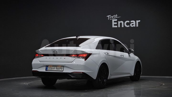 Hyundai Avante 2023 — 2