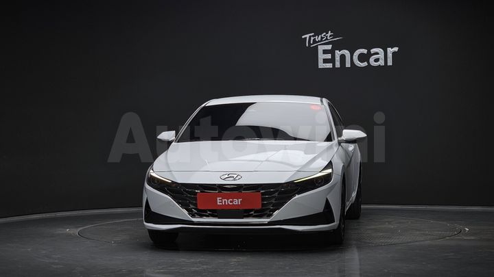 Hyundai Avante 2023 — 3
