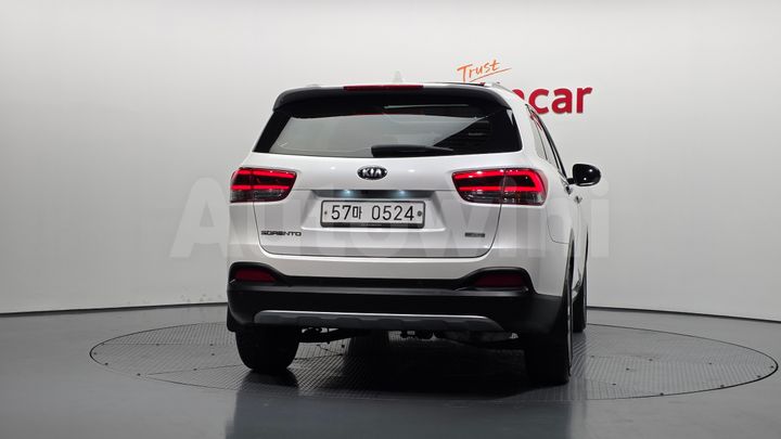Kia Sorento 2016 — 4
