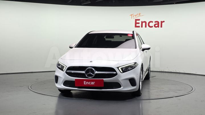 Mercedes-Benz A Class 2020 — 3