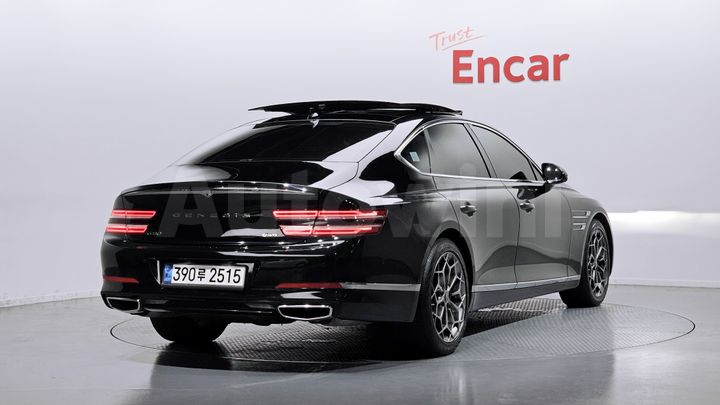 Genesis G80 2021 — 2