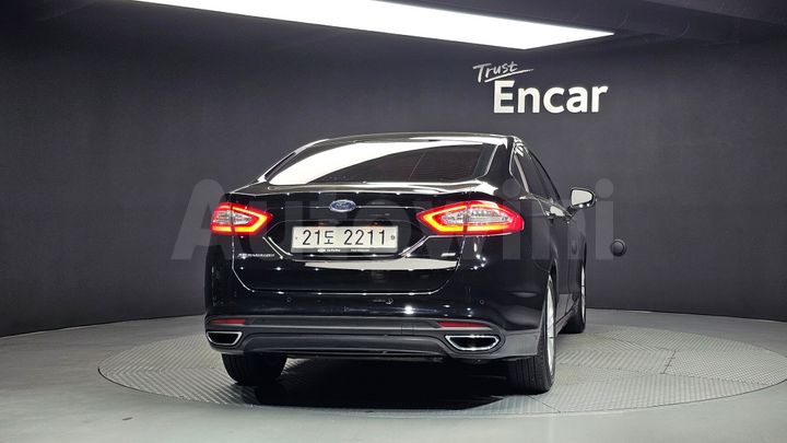 Ford Mondeo 2017 — 4