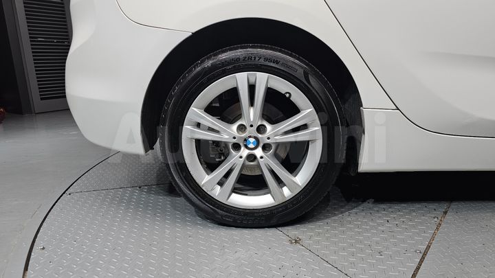 BMW 2 Series 2016 — 5