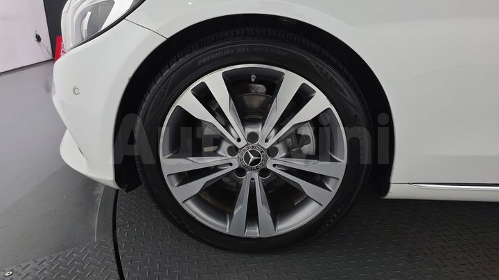 Mercedes-Benz C Class 2018 — 5