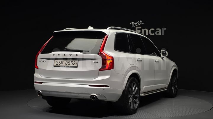 Volvo XC90 2017 — 2