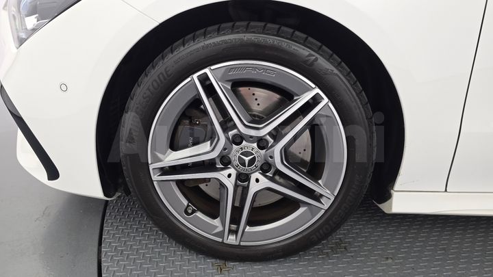 Mercedes-Benz CLA Class 2024 — 5