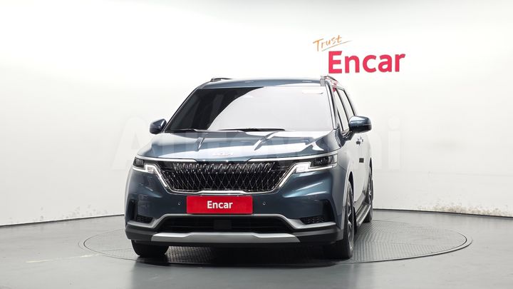 Kia Carnival 2023 — 2