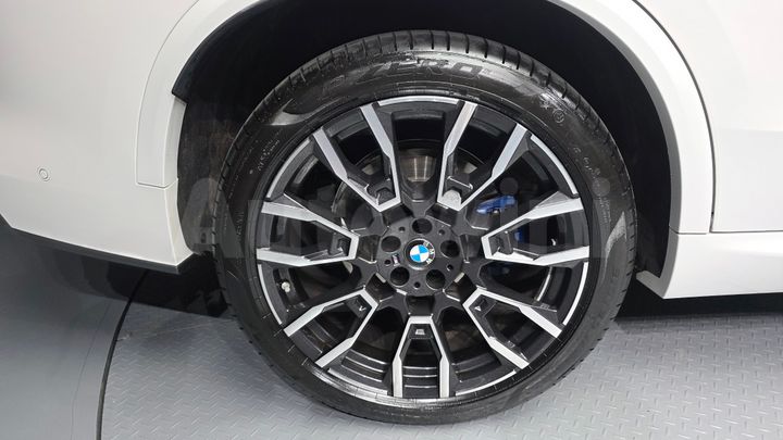 BMW X5 2025 — 5