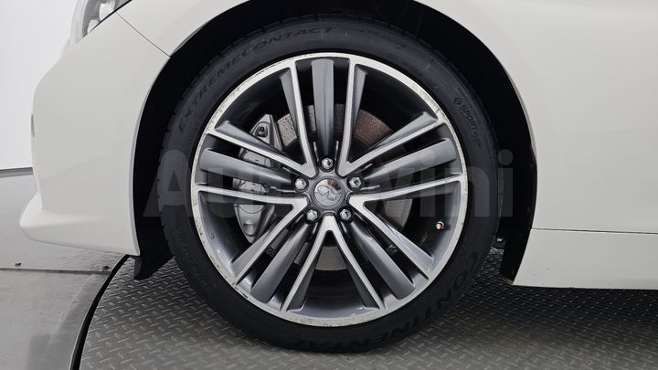 Infiniti Q 2016 — 4