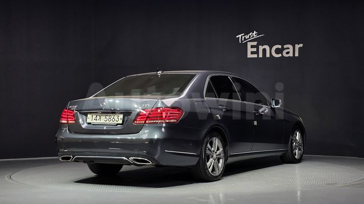 Mercedes-Benz E Class 2014 — 2