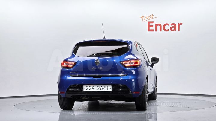 Renault Clio 2018 — 3