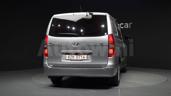 Hyundai Starex 2016 — 4