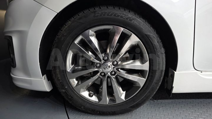 Kia Carnival 2017 — 5