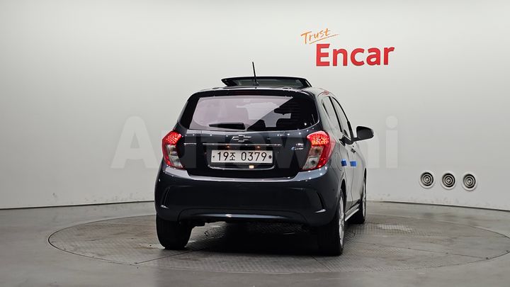 Chevrolet Spark 2017 — 4