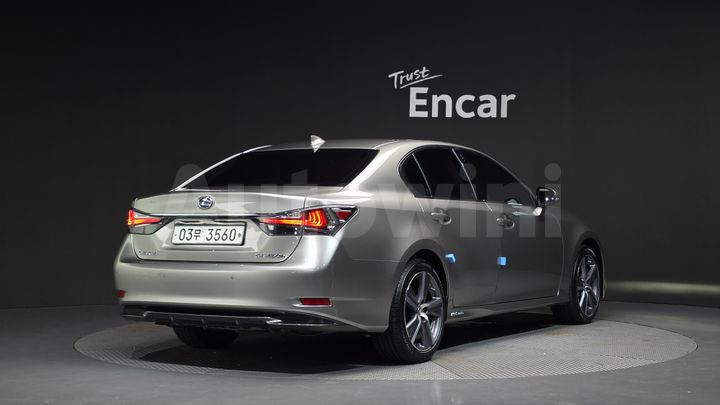 Lexus GS