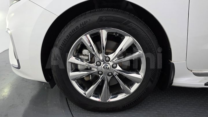 Kia Carnival 2019 — 5