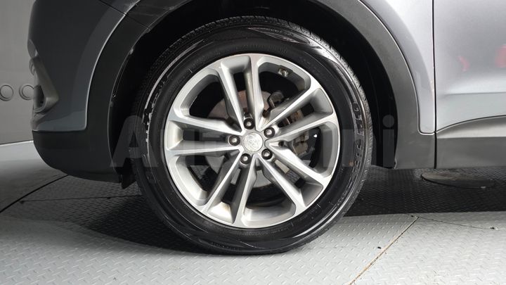 Hyundai SantaFe 2016 — 5