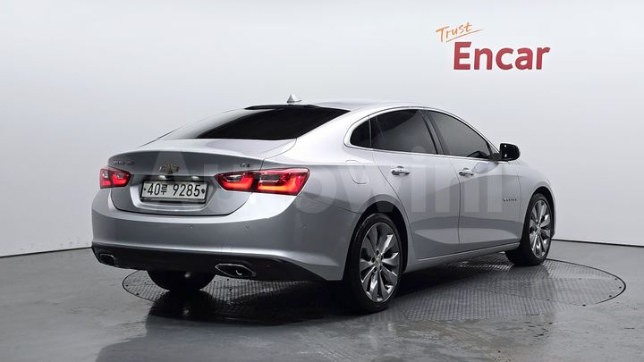 Chevrolet Malibu 2017 — 2