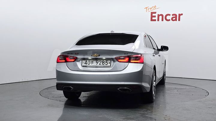 Chevrolet Malibu 2017 — 4