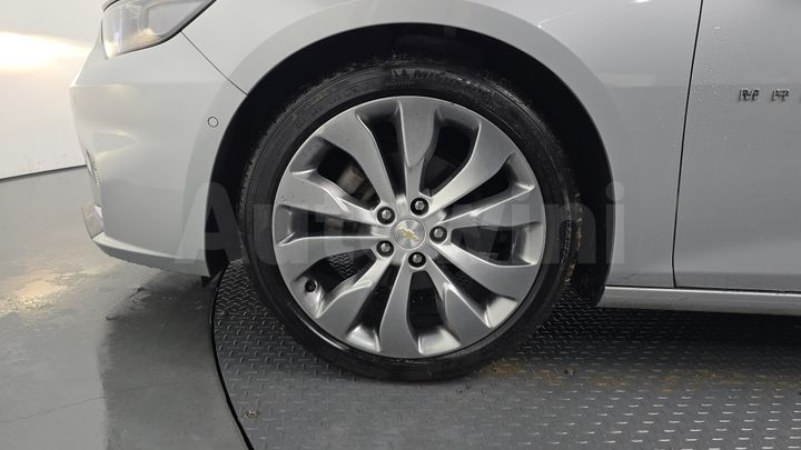 Chevrolet Malibu 2017 — 5