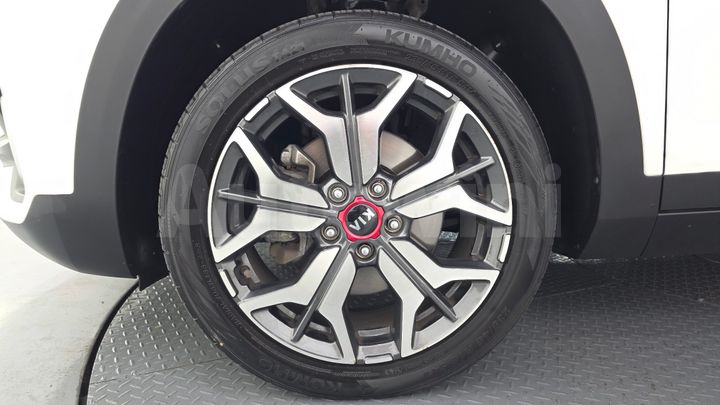 Kia Seltos 2022 — 5