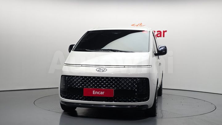 Hyundai Staria 2022 — 3