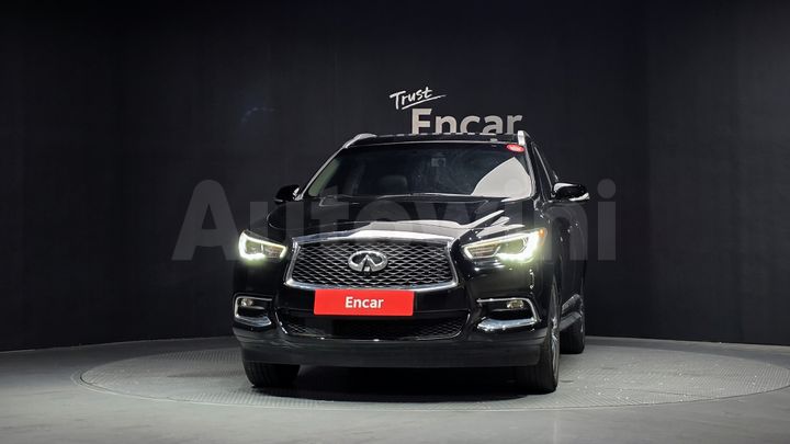 Infiniti QX 2018 — 3