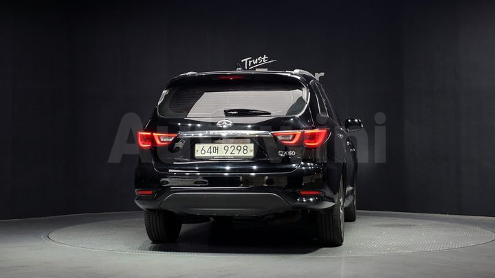 Infiniti QX 2018 — 4