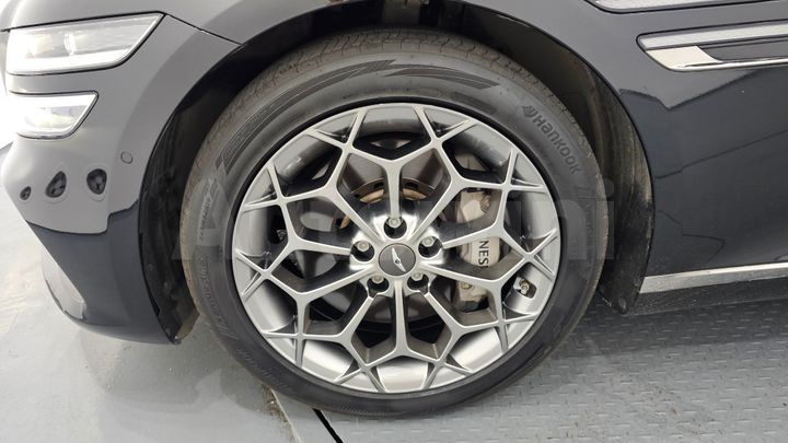 Genesis G80 2022 — 5