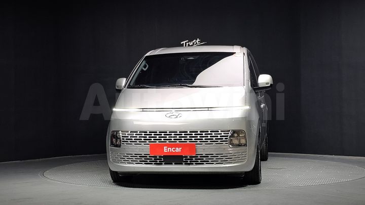Hyundai Staria 2022 — 3