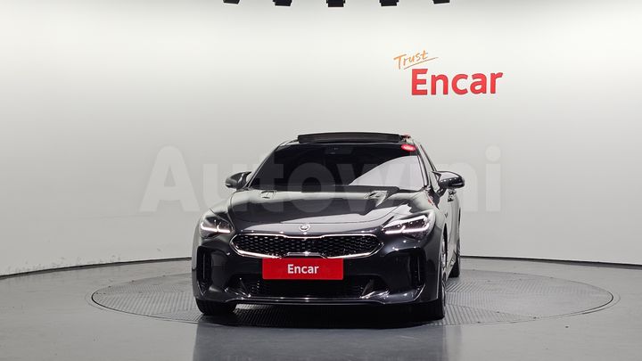 Kia Stinger 2019 — 3