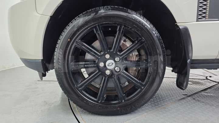 Land Rover Range Rover 2010 — 5