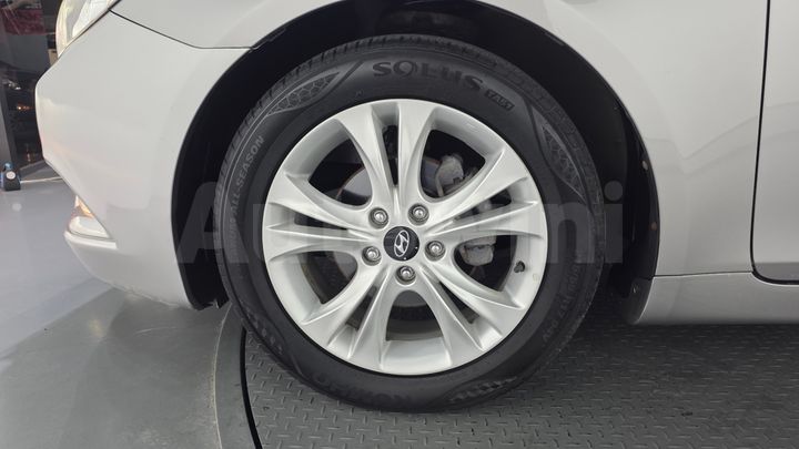 Hyundai Sonata 2011 — 5