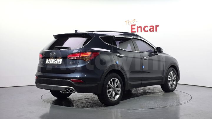 Hyundai SantaFe 2015 — 2
