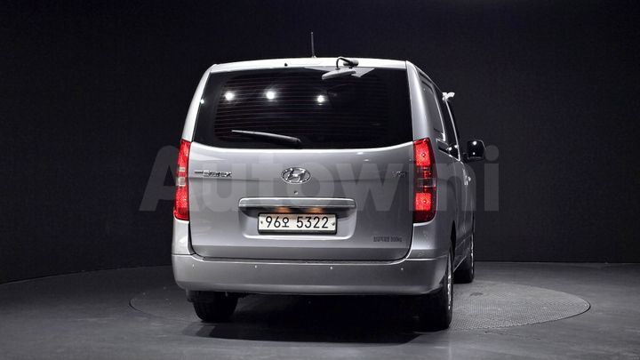 Hyundai Starex 2017 — 4