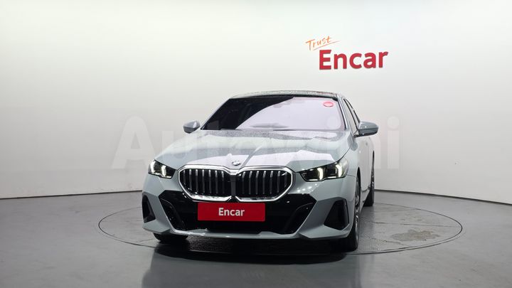 BMW 5 Series 2024 — 3