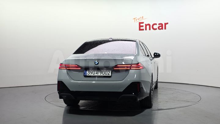 BMW 5 Series 2024 — 4