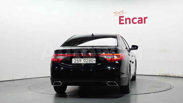 Hyundai Grandeur 2016 — 4
