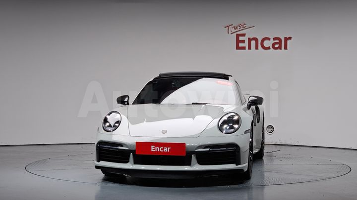 Porsche 911 2022 — 2
