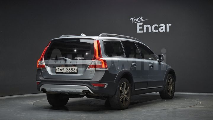 Volvo XC70 2014 — 2