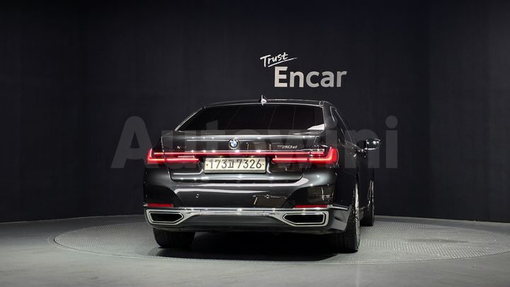BMW 7 Series 2021 — 4