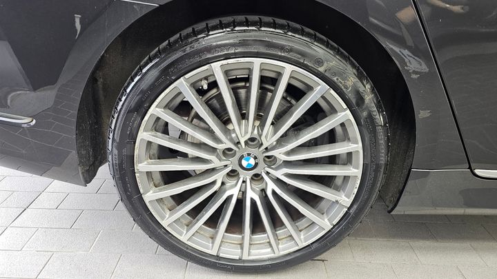BMW 7 Series 2021 — 5
