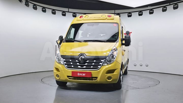 Renault Master 2019 — 3
