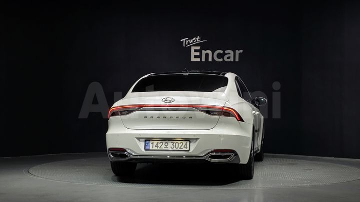 Hyundai Grandeur 2021 — 4