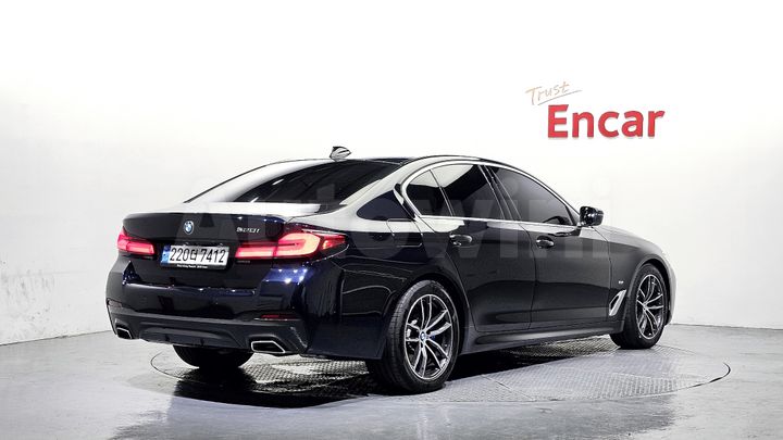 BMW 5 Series 2022 — 2
