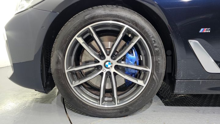 BMW 5 Series 2022 — 5