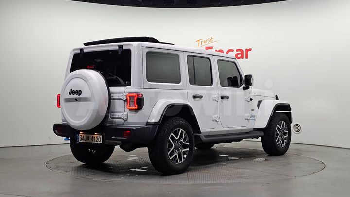 Jeep Wrangler 2022 — 3