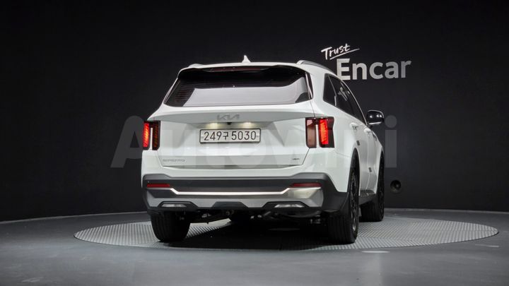 Kia Sorento 2025 — 4