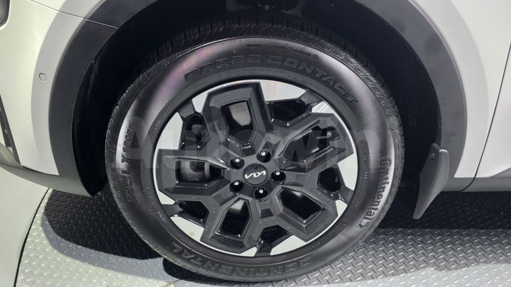 Kia Sorento 2025 — 5